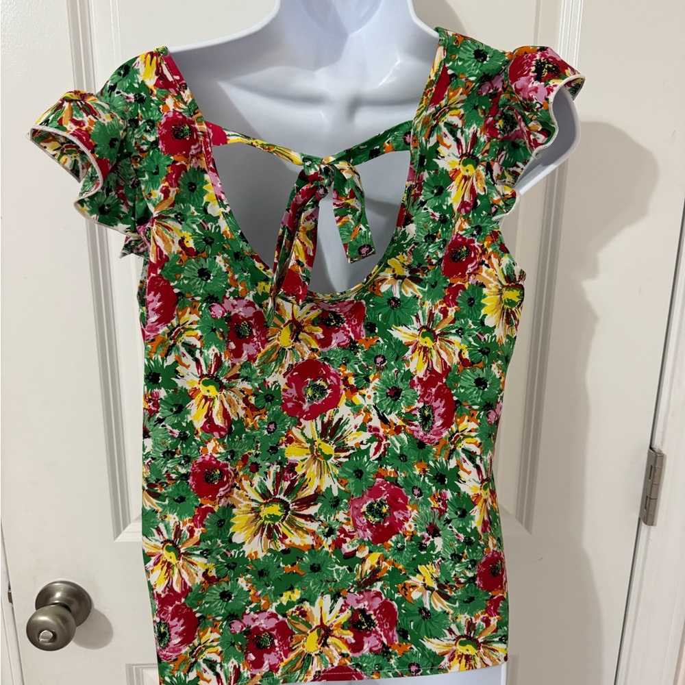 Floral Ruffle Sleeve blouse Top - Picture 3 of 5